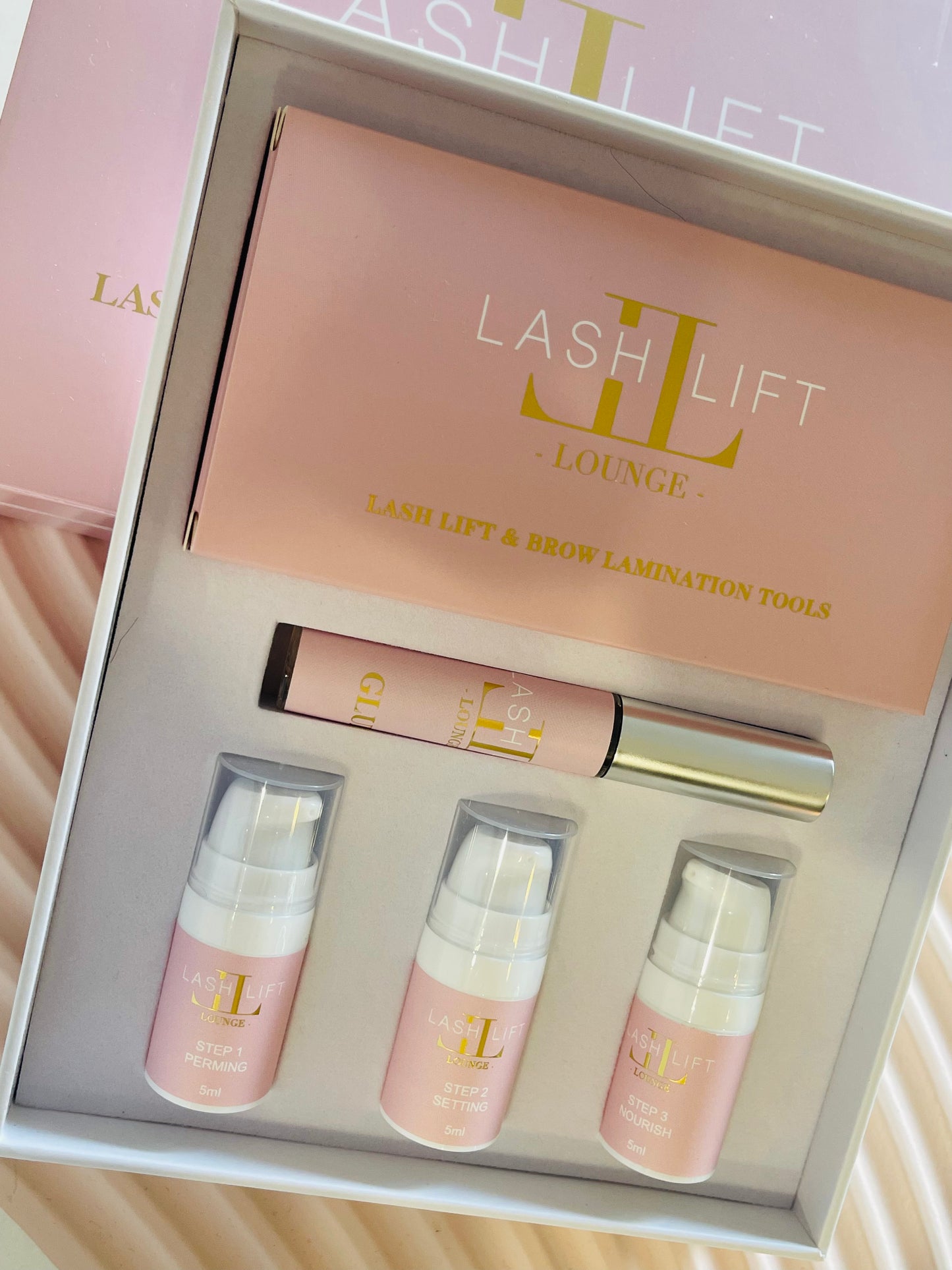 Lash Lift & Tint Online Course with Starter Kit